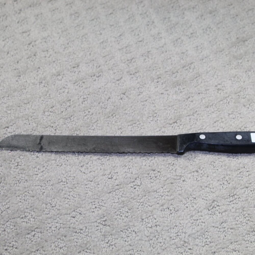 Wusthof Gourmet 4143/20cm 8" Serrated Bread Knife - Solingen Germany - Picture 2 of 4